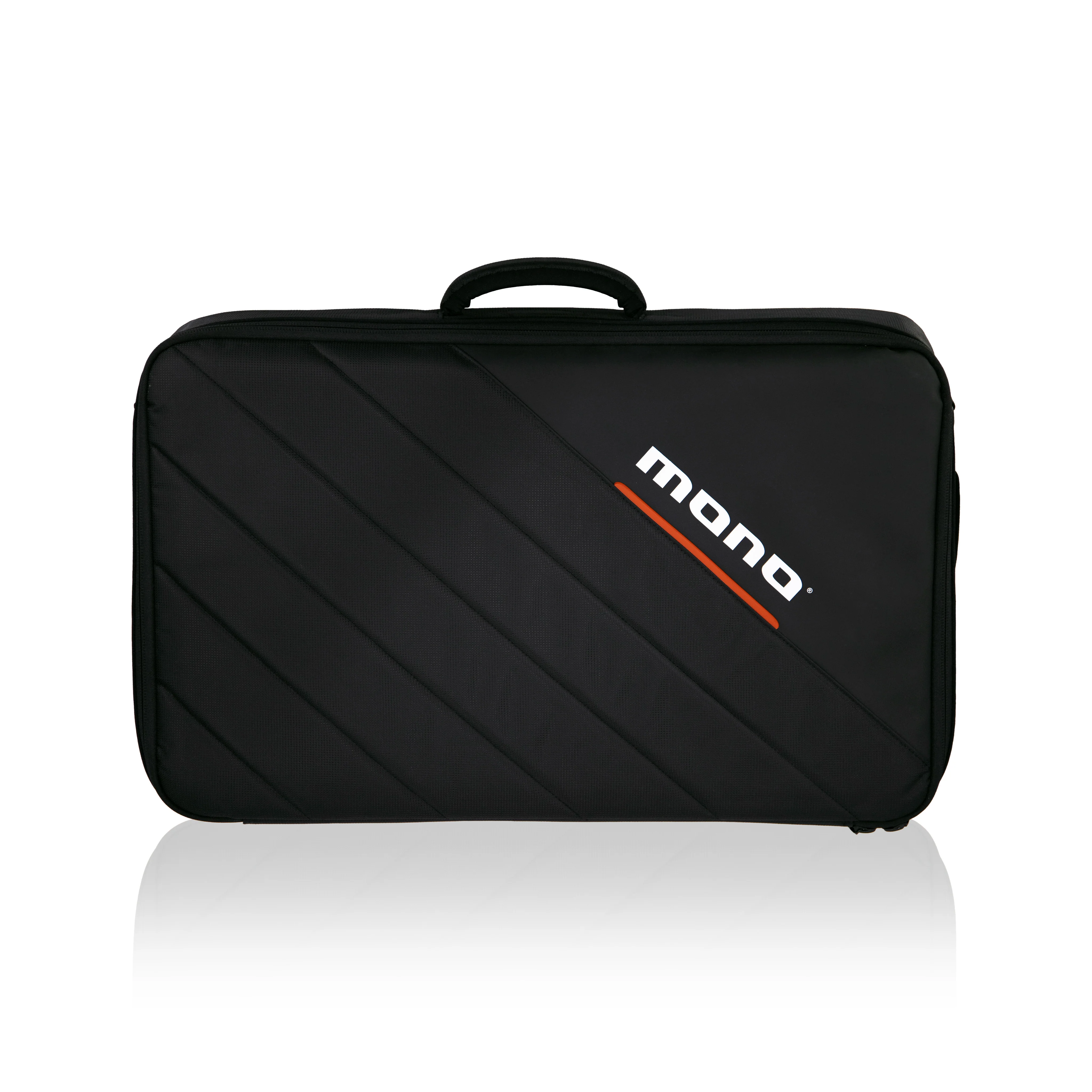 MONO Pedalboard Rail Medium, Black and Stealth Tour Accessory Case, Black - Image 8