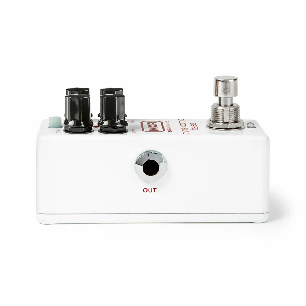 MXR M282 Dyna Comp Bass Mini Guitar Effects Pedal (UK) - Image 2