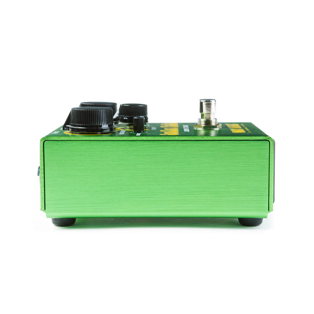 Way Huge WHE401S Swollen Pickle Jumbo Fuzz MkIIS Guitar Effects Pedal - Image 3